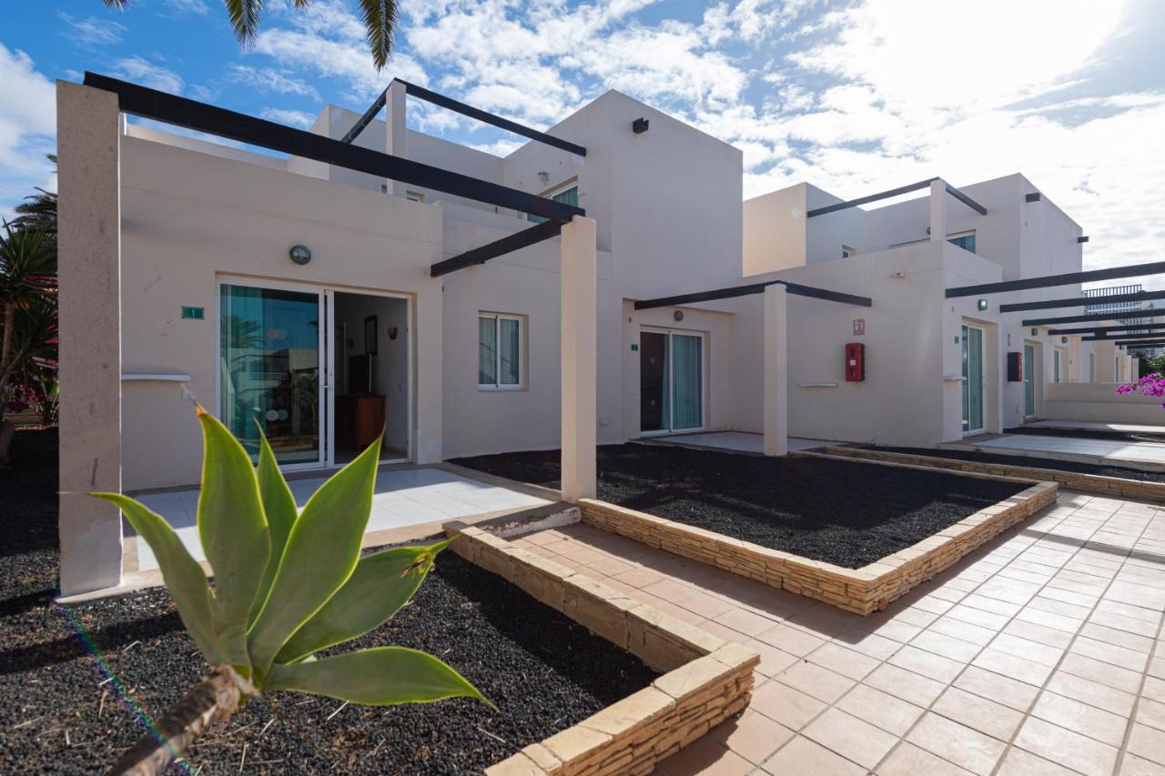 Homeforguest Apartamento 13 Con Terraza Y Piscina En Corralejo Exterior photo